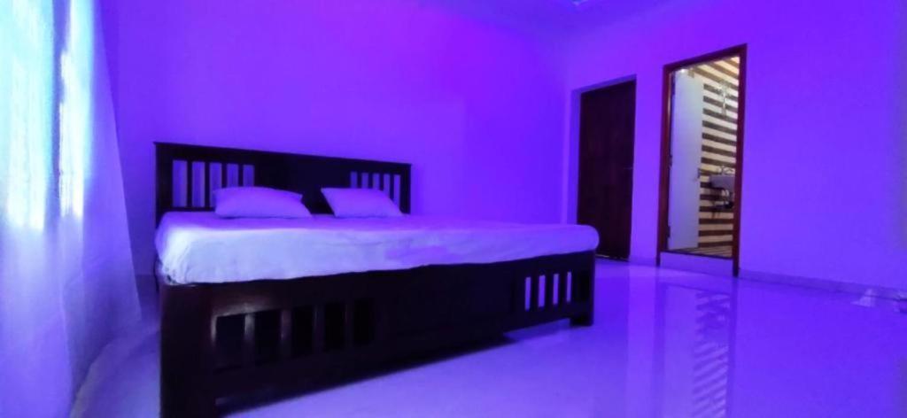 La Bay Luxury Beach Bungalow Пондичери Екстериор снимка
